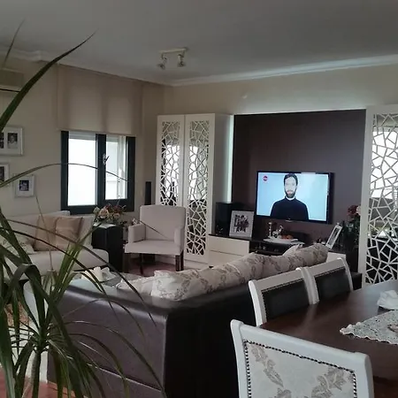 Daire Lal Antalya